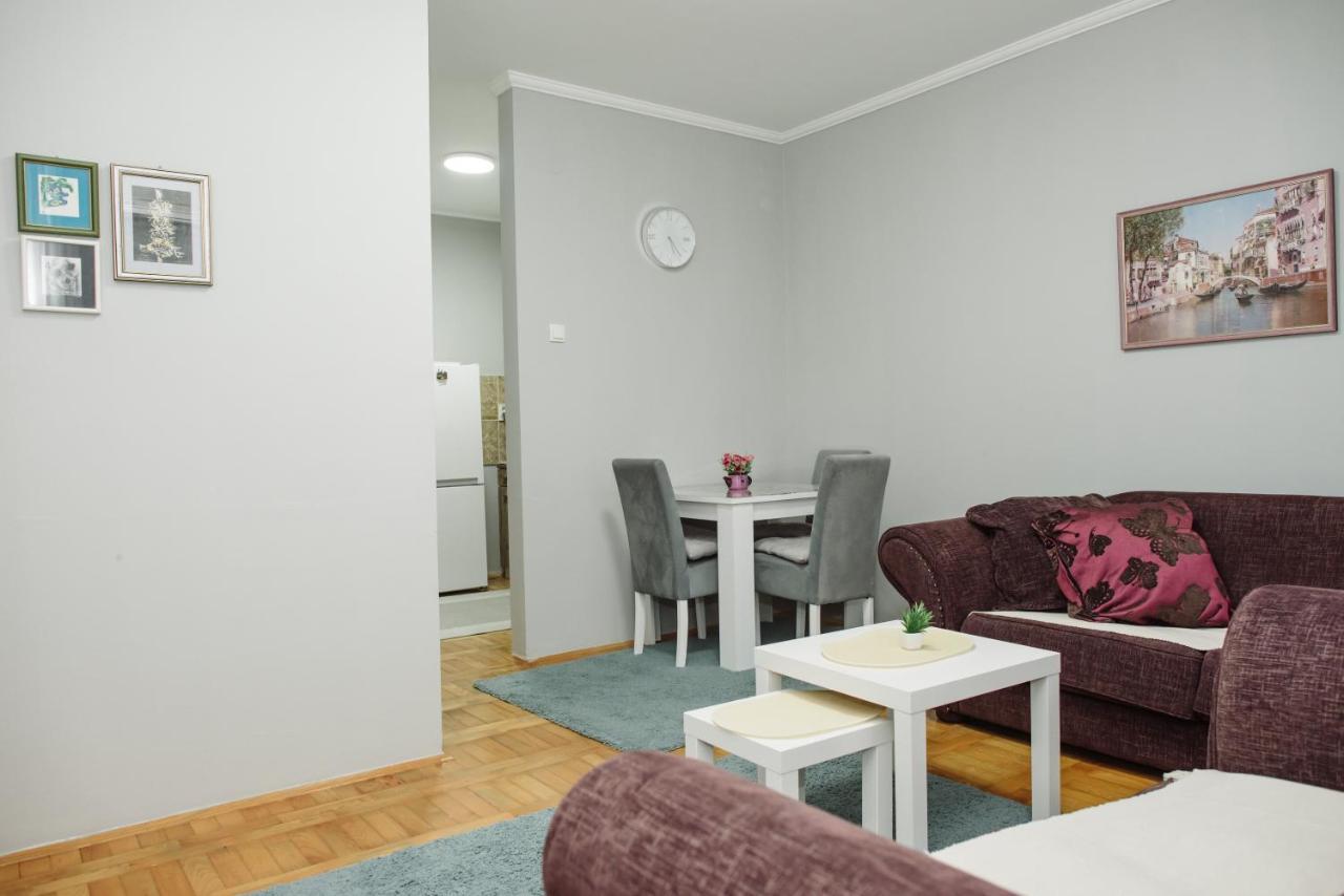 Dill 2 Apartmants Subotica Esterno foto