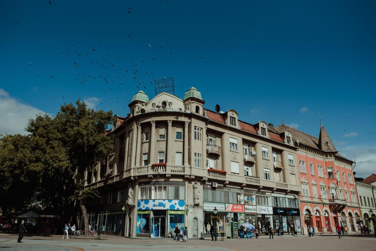 Dill 2 Apartmants Subotica Esterno foto